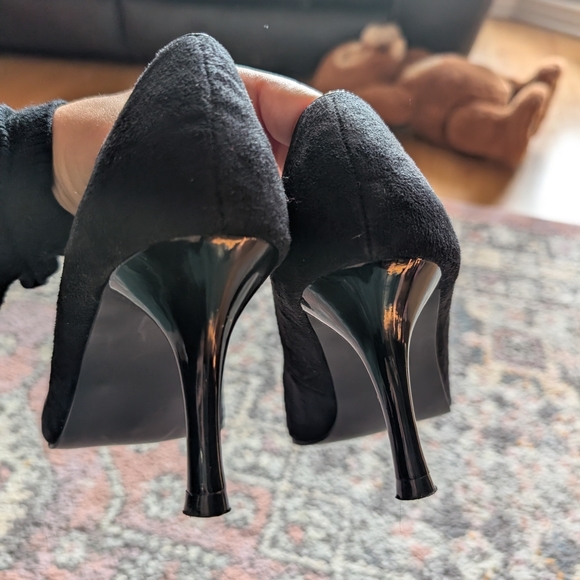 Elegant Black Embellished Heels Mantles Size 7 - Picture 2 of 6